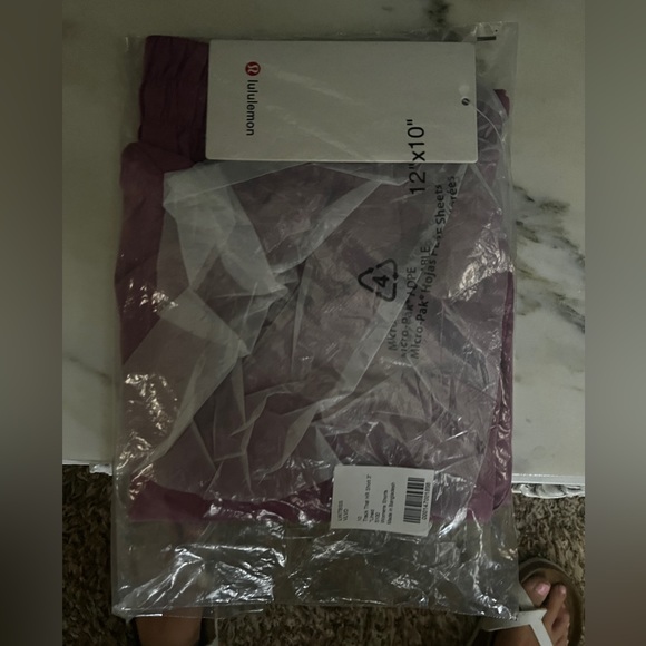 NWT Velvet Dust Lululemon Track That HR 3” Shorts - Picture 2 of 2